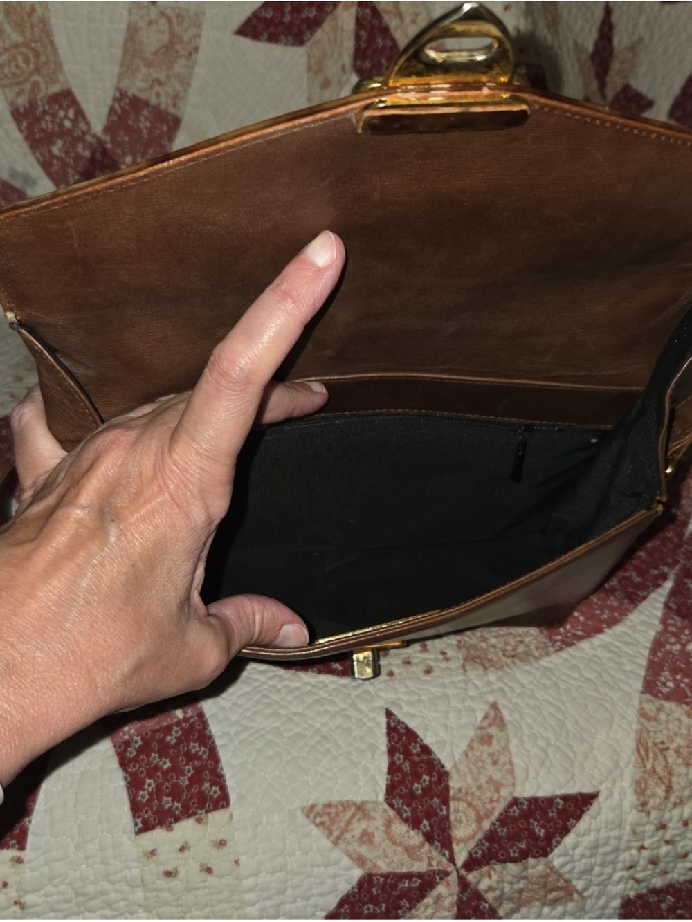 Valentino Garavani Brown Leather Crossbody with Gold Hardware - Picture 8 of 9